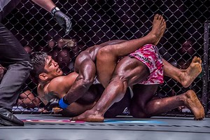 Aung La N Sang’s Guillotine Choke Of Alain Ngalani