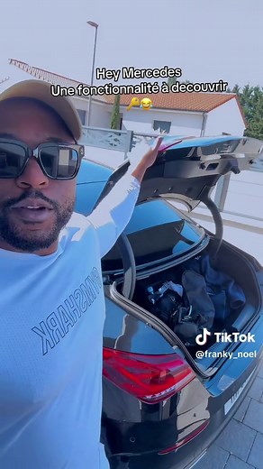 Hey Mercedes Une fonctionnalité à decouvrir 🔑😂 #heymercedes #francetiktok #mercedesbenz #teamheymercedes
