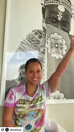 2.1M views · 57K reactions | Thank you @aliciakeys for reading my book to empower women all over the world! Shouting out to all women to stand in their light and own their might! | Dr. Shefali | Facebook