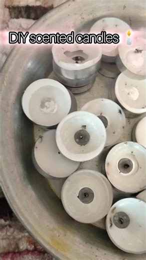 #Simple DIY candle tutorial 🕯️🪔 #EasyDIY #CreativeVibes