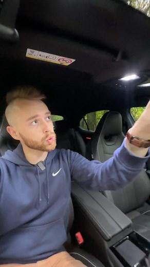 153K views · 233 reactions | Do czego gniazdo USB w LUSTERKU w Skodzie Superb? #skoda #samochody | Irokez | Facebook