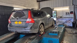 ***DYNO PROVEN GAINS!!*** Volvo V70 2.4 D5 175BHP - Performance Remap! We custom tuned this Volvo V70 on our calibrated 4WD dyno! We have tuned and developed extensively on all Volvo engines producing outstanding results and come very highly recommended on the Volvo owners groups with customers travelling from all over the UK! This was no different with customer travelling a 4 hour round trip from Bridlington! We brought the turbo in earlier reducing factory lag and giving a much better power de