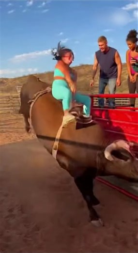 Never underestimate a bull #extreme #shorts #viral