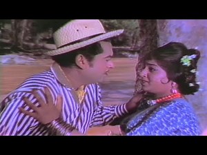 Kishore Kumar Saves His Love | Payal Ki Jhankar | Emotional Scene 6/18