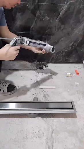 Step-by-Step Guide to Installing a Shower Floor