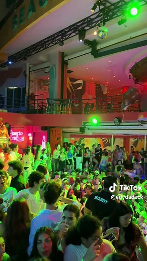 CocoBongo Beach Party 📍CANCUN #Cancun #CocoBongo #BeachClub #PoolParty #Fyp #CocoBongoBeachParty #FoamParty @Young Boy