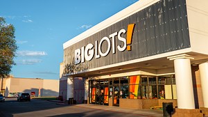 Big Lots customers claim closing store is 'unshopable' after 'mess' on shelves