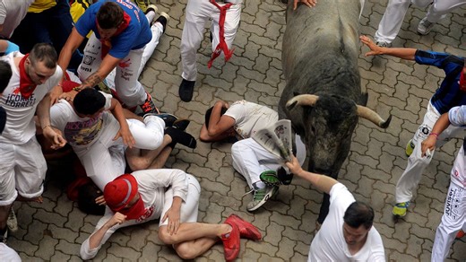 Video. One man gored to death in Spanish bull running festival