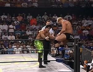 On August 24, 1994 WCW presented Clash Of The Champions XXVIII from the Five Seasons Center in Cedar Rapids, Iowa. Ricky “The Dragon” Steamboat defeated Steve Austin to win the WCW United States Championship. However, Steamboat suffered a back injury in the match that forced him into retirement and this would be his last wrestling match until his three-match WWE comeback in 2009. The card was headlined by the first ever nationally televised singles match between WCW World Heavyweight Champion Hu