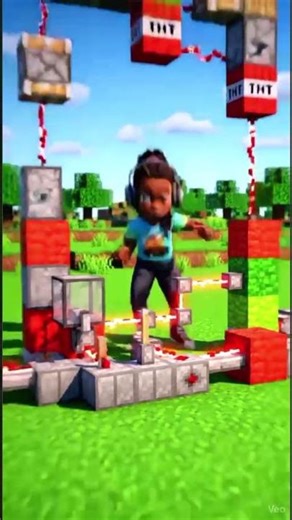 She Built a Redstone Machine… Then It Exploded 😂💡 #MinecraftShorts