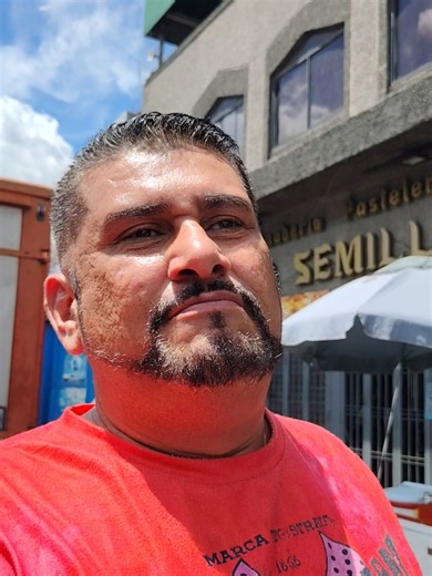 Chinos en Venezuela: Expansión y Comercio Local