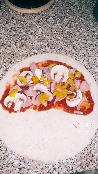 Easy Air Fryer Calzone Recipe