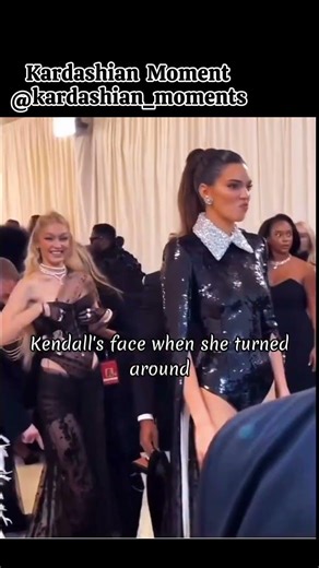 Did you notice Kendall’s face after she turned around? 👀