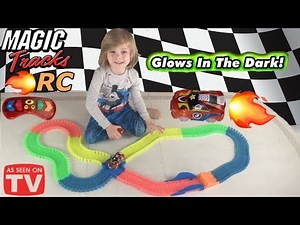 NEW Magic Tracks Turbo RC Race Car Glow Track Speedway Glow in the Dark