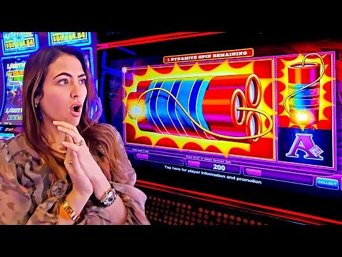 We Found The Loosest Slot Machine In The Casino!!!!