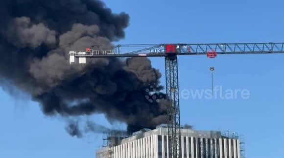 Germany: Fire in high-rise building in German capital Berlin sparks panic