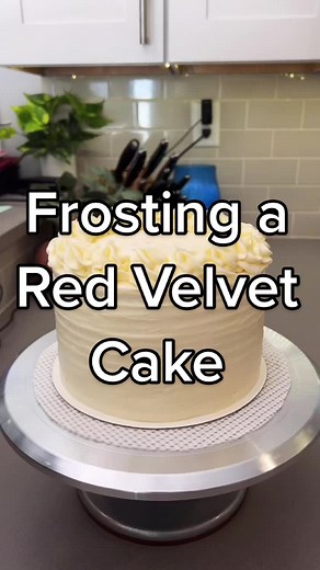 Decorating Red Velvet Cake with Cream Cheese Frosting