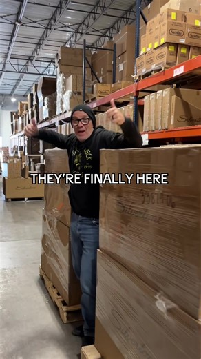 Unboxing the Exciting New Silvertone 1446 Guitar