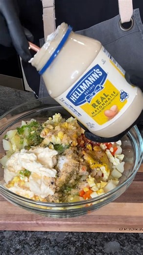 Give this potato salad recipe a try this holiday season using Hellmanns Mayonnaise for that rich and creamy flavor we all know that Hellmanns Mayonnaise has HellmannsPartner Potato Salad Recipe 5 cubed cooked and cooled Russet potatoes 1 12 cups Hellmanns Mayonnaise 1 tbs mustard 2 stalks celery diced 13 cup relish 12 green bell pepper diced 12 red bell pepper diced 1 small onion diced 5 boiled eggs dice mix in 3 and 2 halved to garnish 13 cup sugar Spice blend 1 tsp each garlic powder onion pow