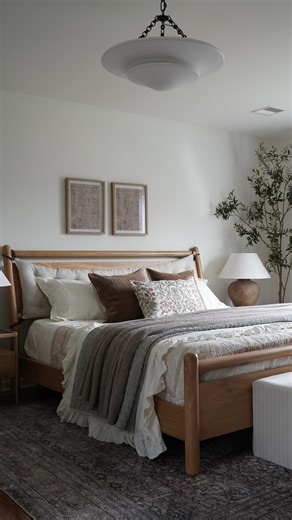 Pottery Barn on Instagram: "The anatomy of a perfectly layered bed by @jennachristianblog. Here’s everything she used to create the look: - Our new Alanya Suzani Quilt - Belgian Flax Linen Fringe Ruffle Duvet Cover - Linen Garment Wash Quilt - Textured Chenille Pillow Cover - Zea Embroidered Lumbar Pillow Tap our link in bio to shop! #mypotterybarn"