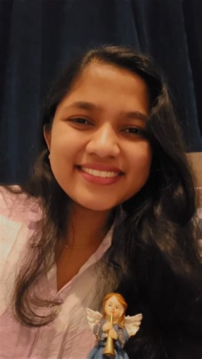 Hilda on Instagram: "Day 19.. Journey to Christmas... ✨✨"