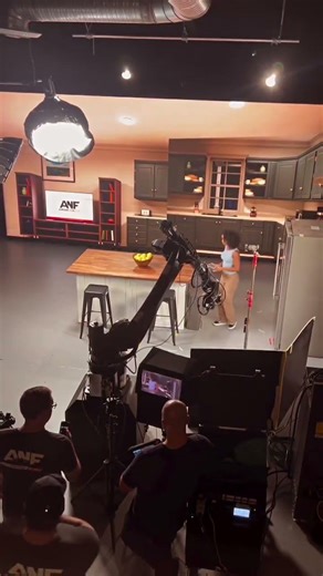 Step inside this insane virtual production studio setup 🎬 #shorts #filmmaking #technology 🎥Ian M.