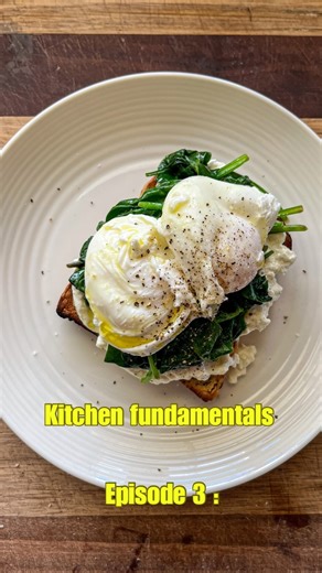Forget about paying $27 for poached eggs. Watch this for 40 seconds and learn how to nail it every single time. Pro tip Buy quality eggs, and make sure they are fresh, I’m talking, laid 3 hours ago fresh. But if you can’t manage that, just don’t let them sit in your fridge for two weeks. Vinegar, recipes are great, ratios are better, you only 1% vinegar . Chef maths, if you have 3L of water you need 30ml of vinegar, that’s about a Tablespoon. Two minutes and 30 seconds later, you’re done. Who sa