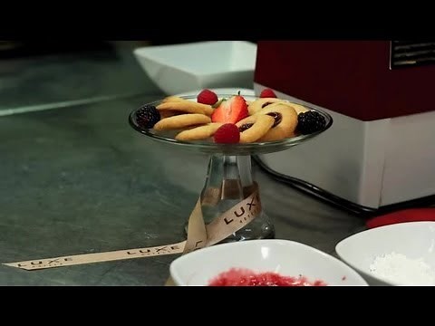 Kolaches With Cream Cheese & Fruit : Cookies!