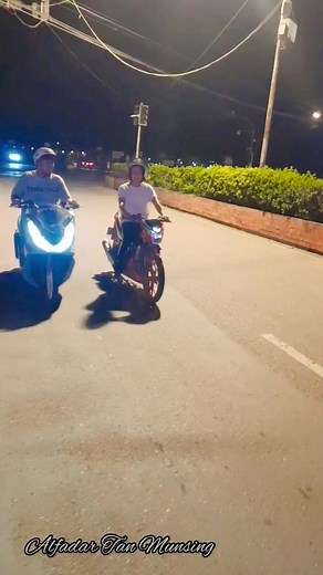 635K views · 17K reactions | The driver answered me in another language #driver #trendingviralpost #alfadartanmunsing | Alfadar Tan Munsing | Facebook