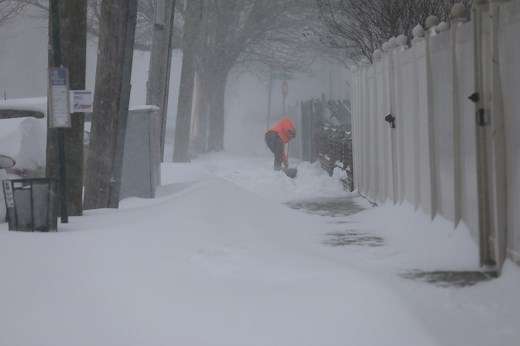 NYC hiring emergency snow shovelers for winter at almost $20 an hour: Here’s how to apply
