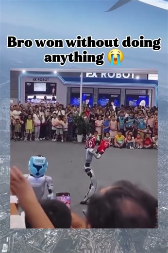 Got a funny robot clip for an apology for not posting that much #entertainment #funny #funnyai #fypシ