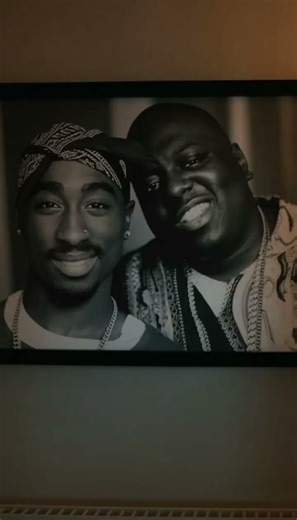 The Queen’s Sneaky Revenge on 2Pac 👑😂 | Funny Parody Short | Halloween Sketch #comedyvideo