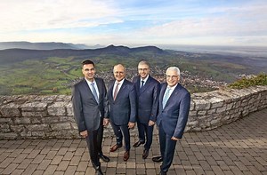 Neue Volksbank Mittlerer Neckar: Vertreter ebnen Weg  Fusion - Esslinger Zeitung