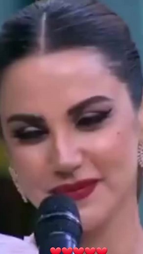 Engaging Women’s Conversation in a Modern Talk Show