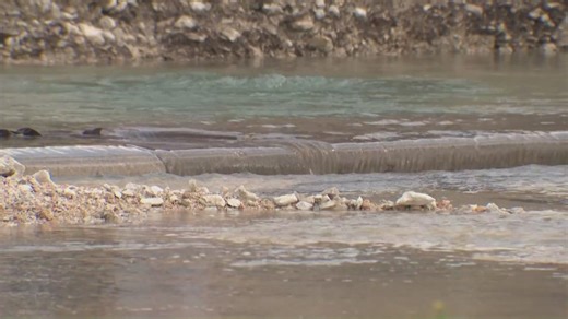 2 Leander ISD schools dismiss early after water main break