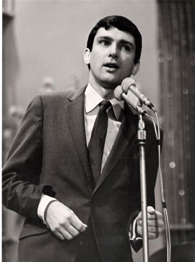 True Love Never Runs Smooth by Gene Pitney: A Heartfelt Exploration of Love's Challenges - Rolling Stone