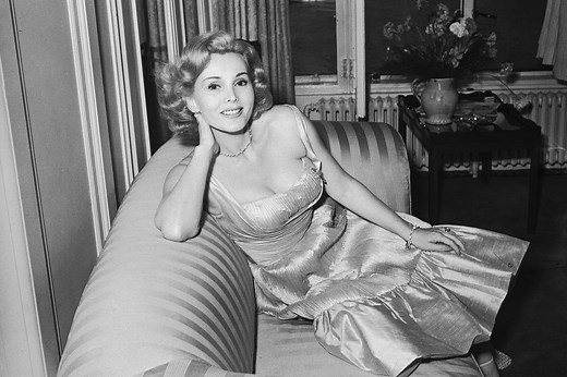 Zsa Zsa Gabor finally laid to rest — 5 years after her death