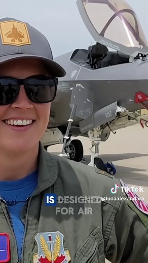 Exploring the Lockheed Martin F22 Raptor Fighter Jet