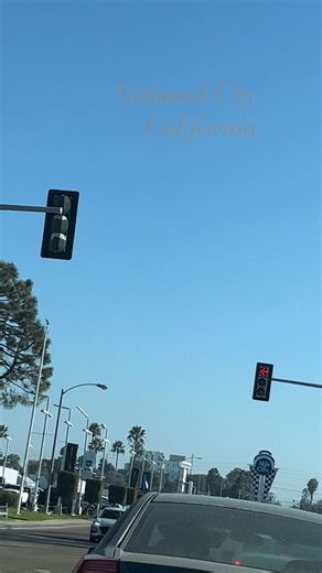 Mile of Cars Way. National City California. #sandiego #california #nationalcityca #FelizLunesParaTodos #workdayvibes #FelizDiciembre | Torres Yanc