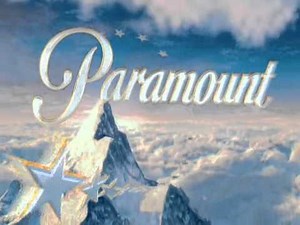 Surround Paramount Logo