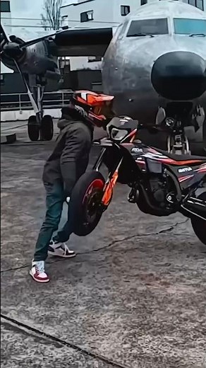 Motorradmechaniker￼￼ ihres Vertrauens 🫡