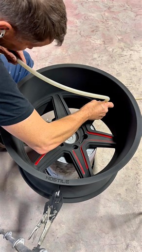 How to Powder Coat Wheels Black and Red #powdercoating #wheels