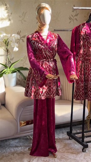 Beautiful Uzbek Bride Style 🔥👗🔥 FEA_COLLECTIONS #fashion #braidal #dress #fashionstyle #outfitideas