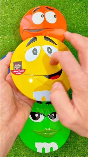 ASMR M&M’s Unboxing 🍬 Ultra Satisfying Sounds