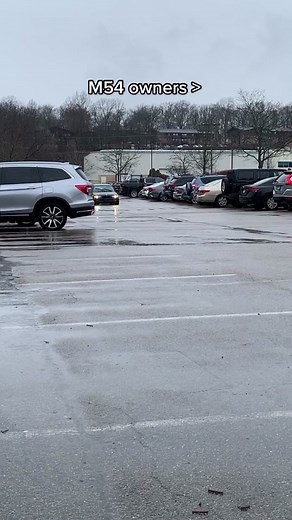 M54 on top #DoritosTriangleTryout #bmw #fyp #m54 #m54b25 #m54b30 #e46 #e46sedan #carsoftiktok #drift #325i