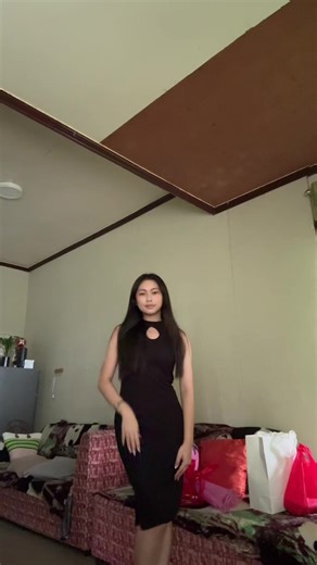 Jaw-dropping Prom Queen Transformation