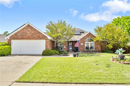 302 Glen Oak Trail, Forney, TX 75126 - MLS 21235716 - Coldwell Banker
