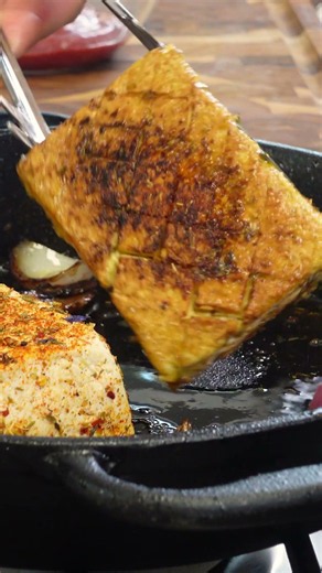 Butterzarter BBQ-Tofu mit knusprigen Kartoffeln 🤤