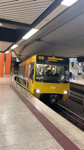 Stadtbahn Stuttgart Tw 4159/4160 und 4145/4146 Typ DT 8.S (modernisiert) der SSB #tramspotting