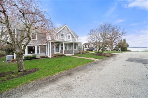 56 Samoset Rd, Duxbury, MA 02332 - MLS 73501104 - Coldwell Banker